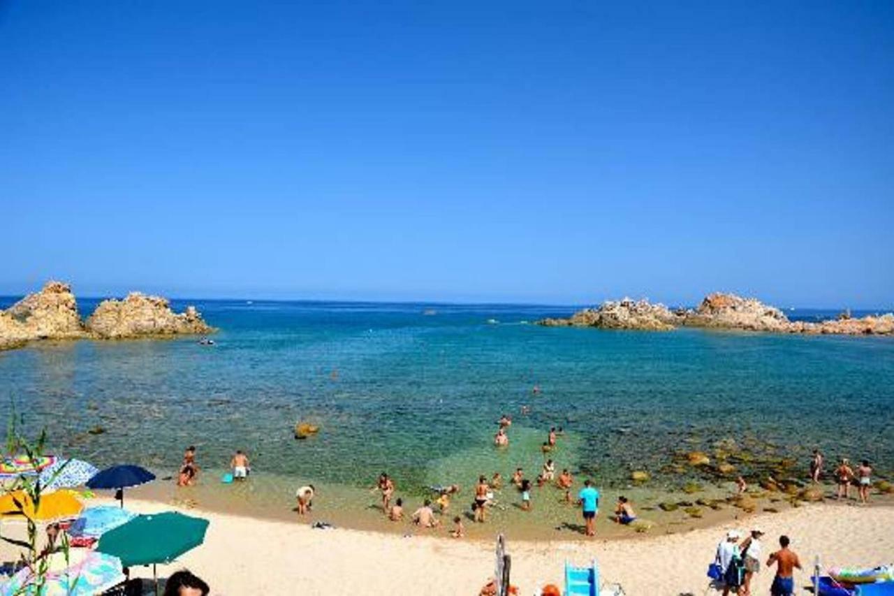 Vacanze In Natura Incontaminata "Casa Vacanza Francesca" Isola Rossa Buitenkant foto